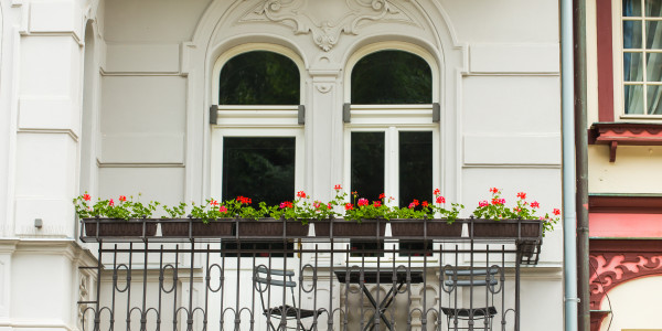 Comprar / Vender Apartamentos y Lofts en Madrid · con Balcón